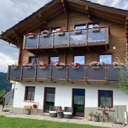 Ferienwohnung Haus Dorfblick Grächen Exterior foto